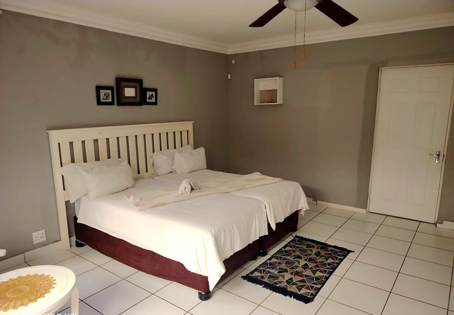  Bedroom Property for Sale in Quigney Eastern Cape